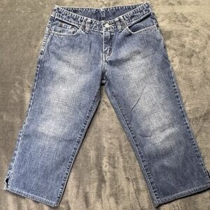 BKE Buckle Wendi Capri Denim Jeans Womens Size 27 Distressed‎ Medium Blue Wash